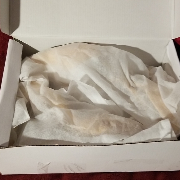 NIB dream pairs nubuck pointed toe 2 kinds of ankle strap ribbon or buckle. - Picture 2 of 7